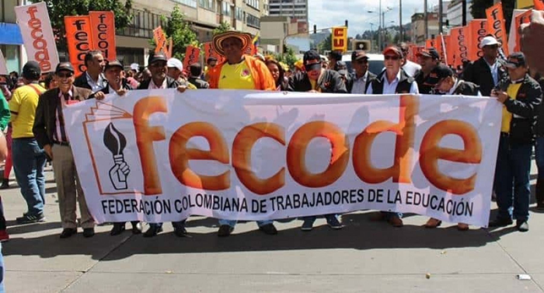 Fecode: apoyará el paro nacional del 28 abril y suspenderá actividades |  Agenciapi.co