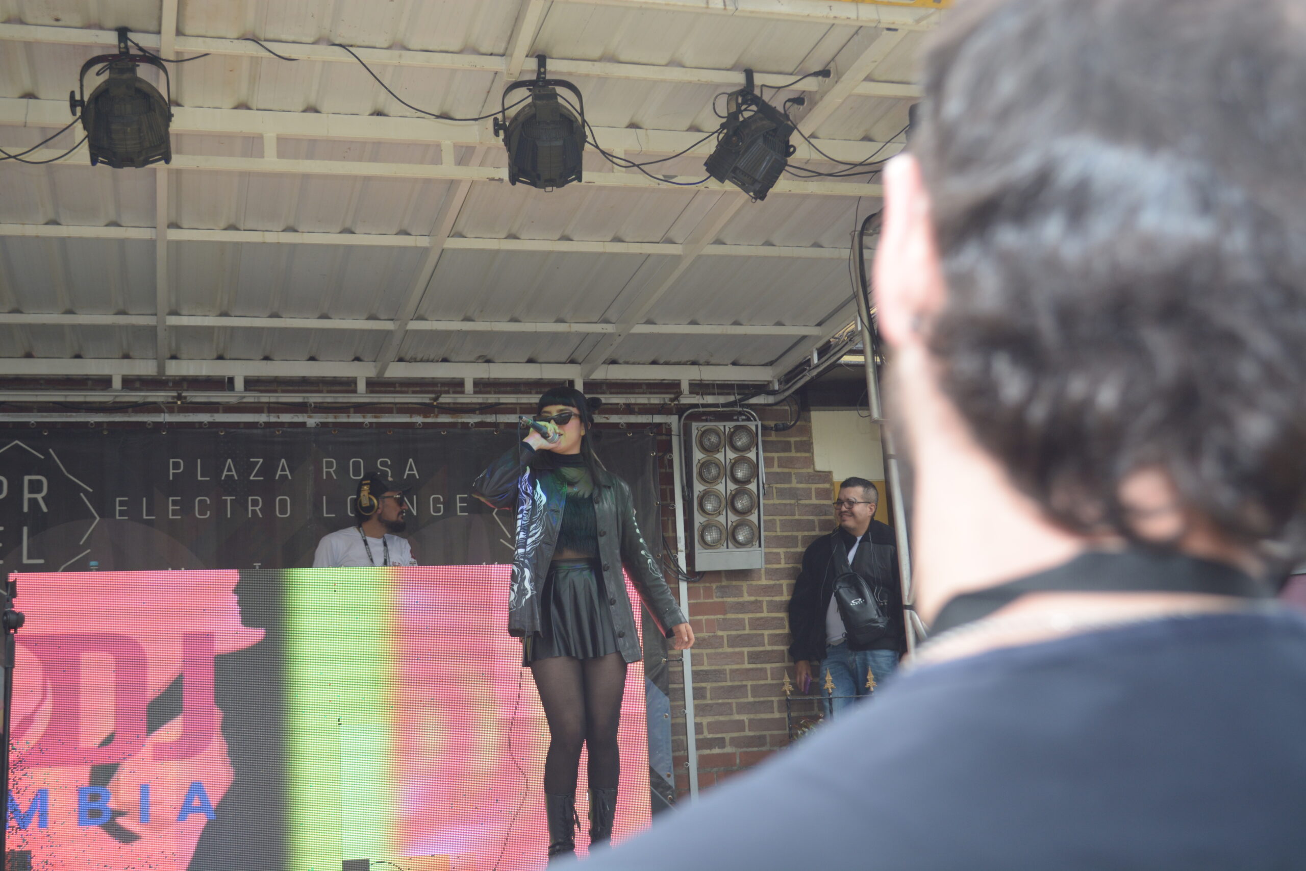 “Área en Vivo Al Barrio” descubre talentos musicales en Kennedy, Bogotá