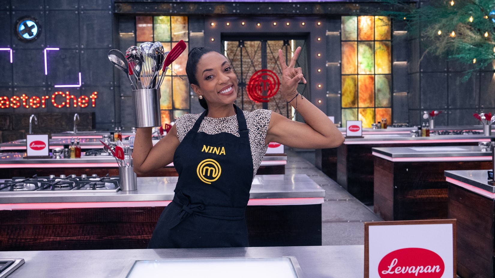 Nina Caicedo se despide de MasterChef Celebrity. Un postre le dio su despedida del concurso